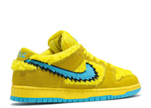 Load image into Gallery viewer, Nike SB Dunk Low Grateful Dead Bears Opti Yellow